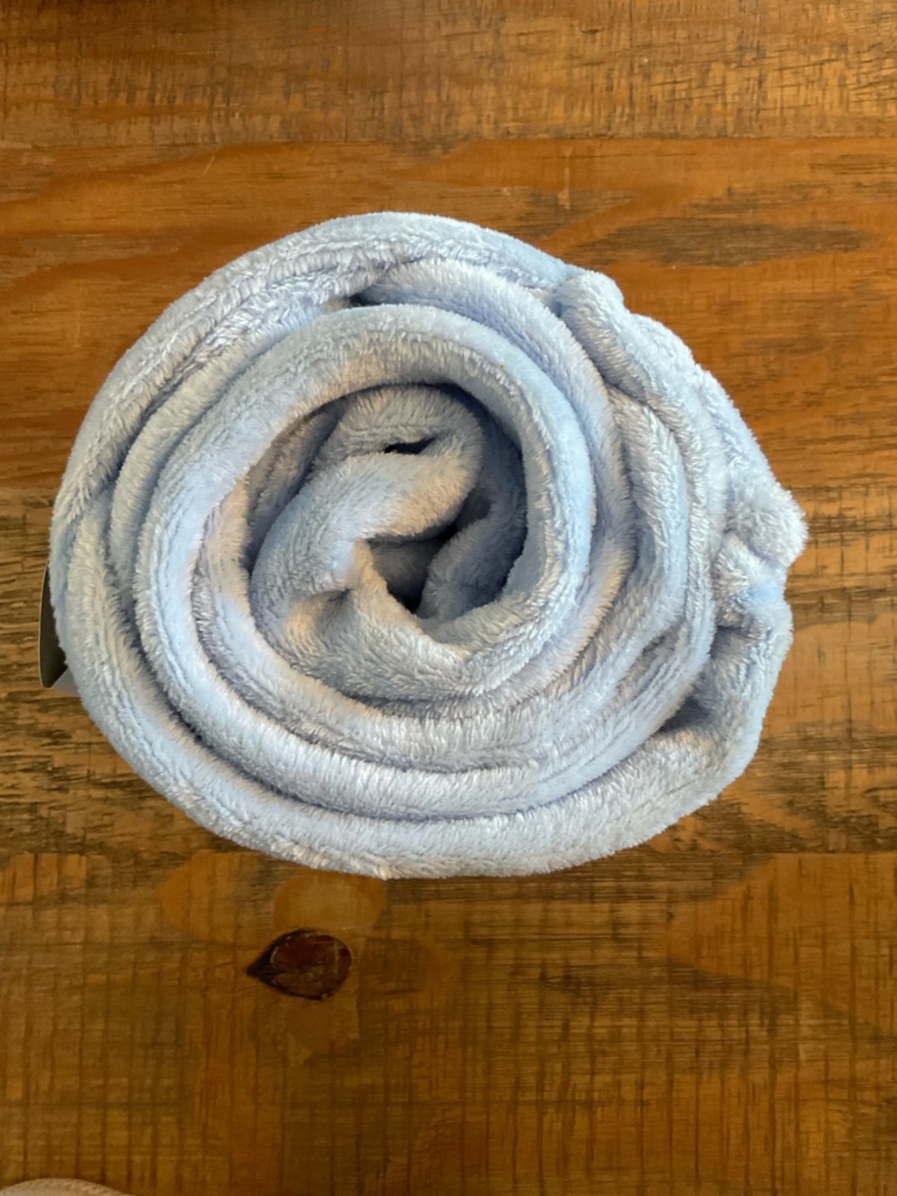 BLUE THROW BLANKET